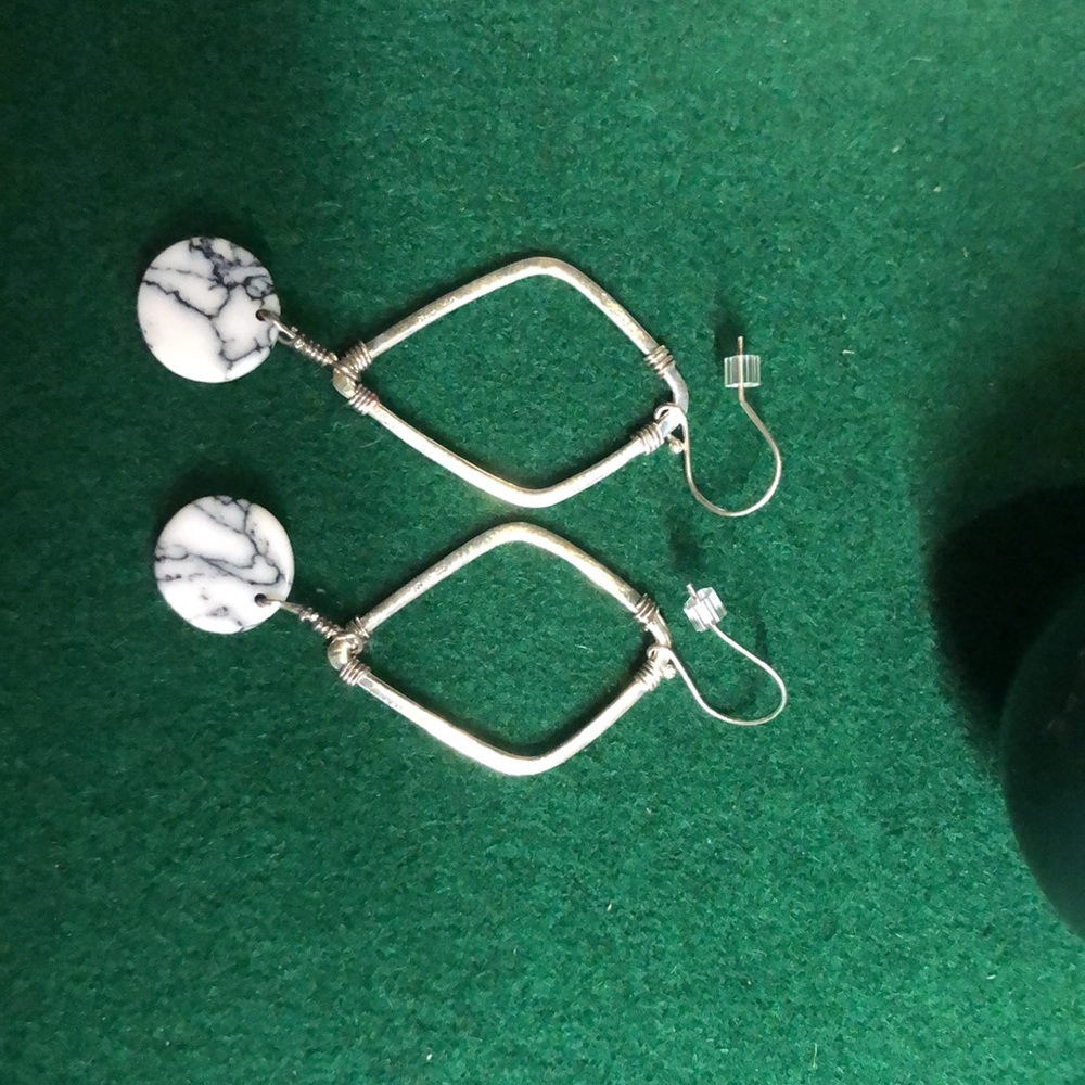 Vintage 925 Mexican silver wire wrapped with marble stone